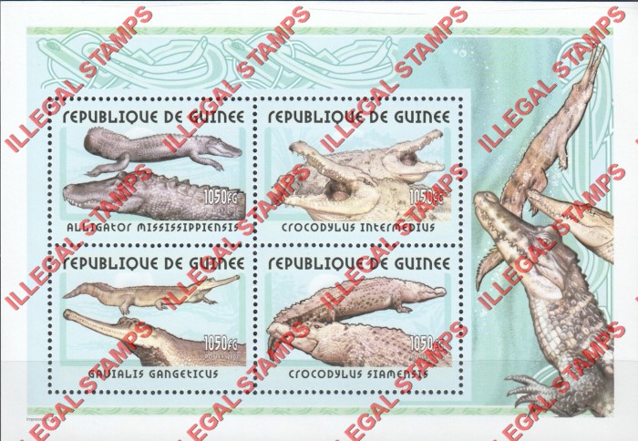Guinea Republic 2002 Crocodiles Illegal Stamp Souvenir Sheet of 4
