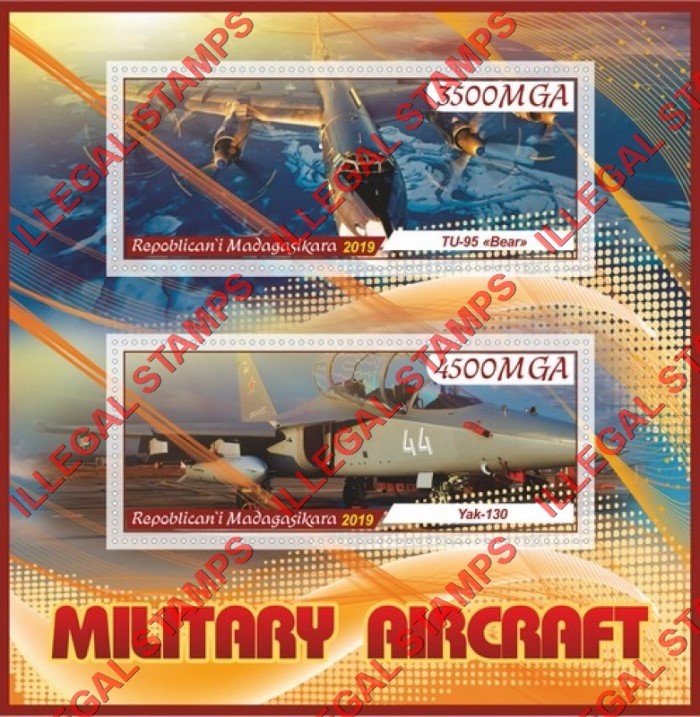 Madagascar 2019 Military Aircraft Illegal Stamp Souvenir Sheet of 2