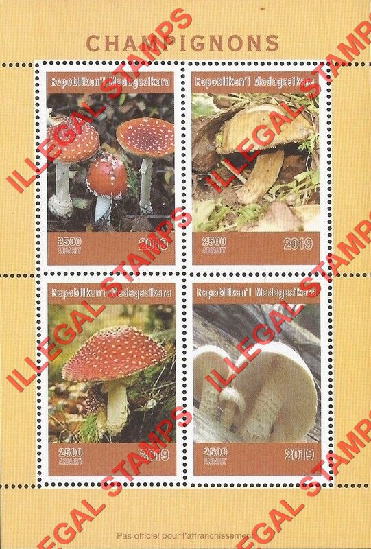 Madagascar 2019 Mushrooms Illegal Stamp Souvenir Sheet of 4