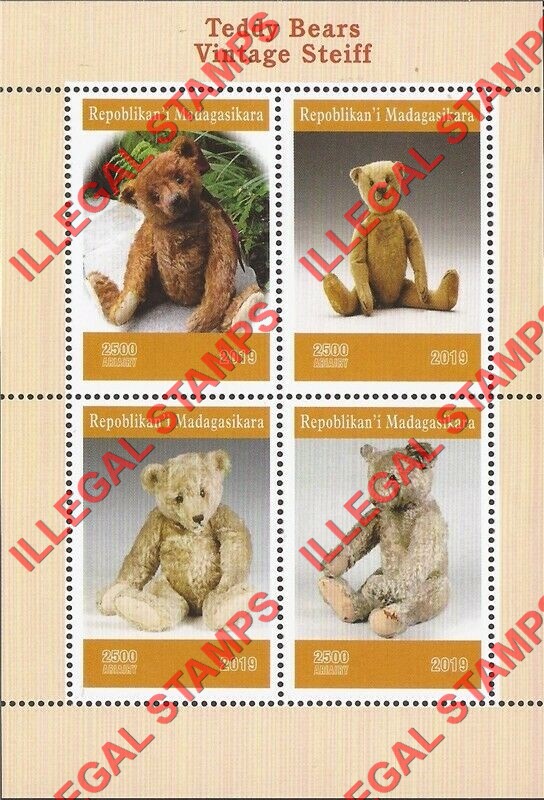 Madagascar 2019 Vintage Teddy Bears Illegal Stamp Souvenir Sheet of 4