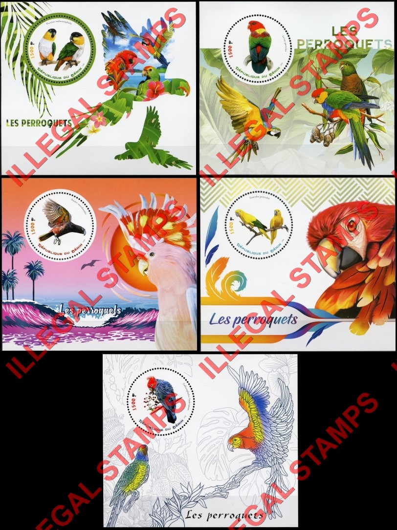 Benin 2018 Parrots Illegal Stamp Souvenir Sheets of 1