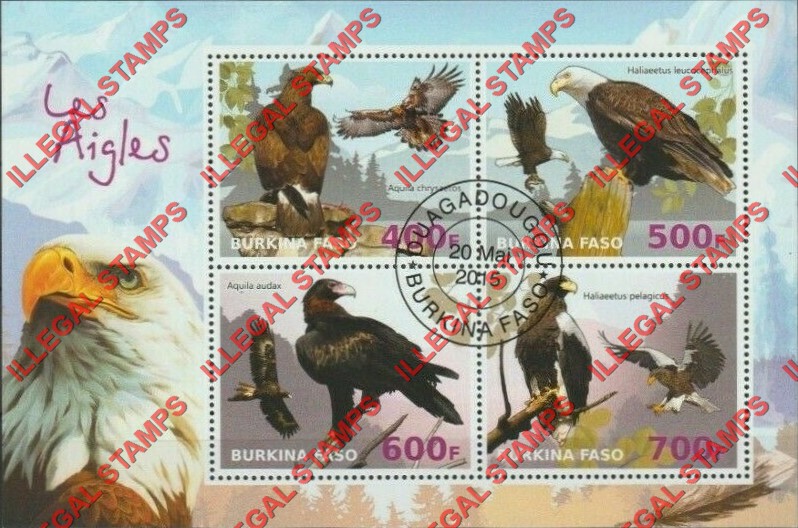 Burkina Faso 2015 Eagles Illegal Stamp Souvenir Sheet of 4