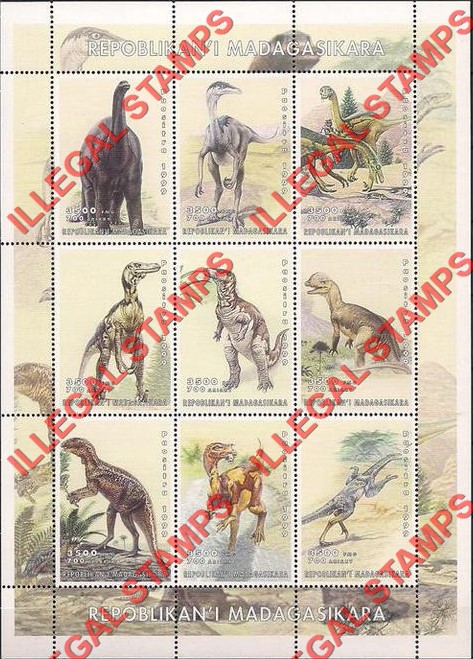 Madagascar 1999 Dinosaurs Illegal Stamp Sheetlet of Nine