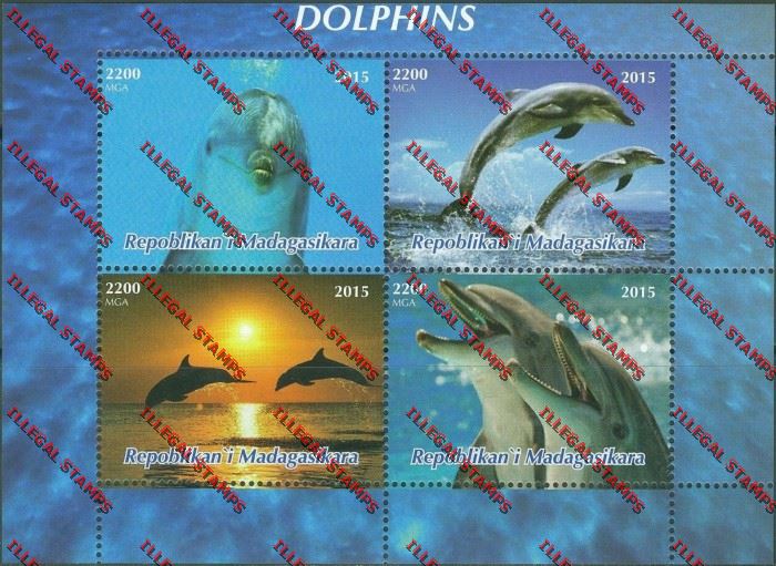 Madagascar 2015 Dolphins Illegal Stamp Souvenir Sheetlet