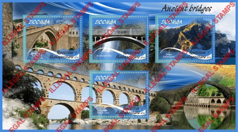 Madagascar 2016 Ancient Bridges Illegal Stamp Souvenir Sheet of 4