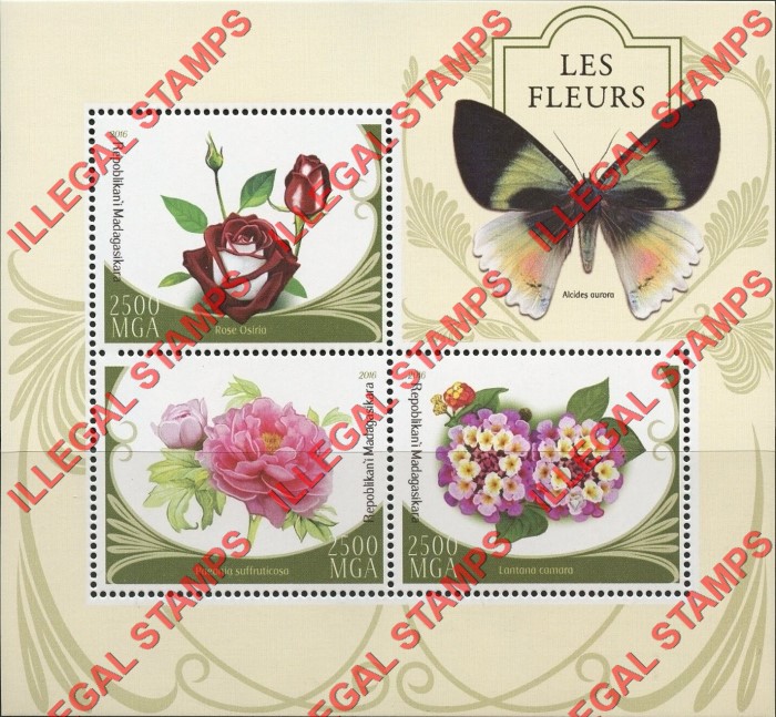 Madagascar 2016 Flowers Illegal Stamp Souvenir Sheet of 3