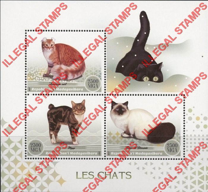 Madagascar 2017 Cats Illegal Stamp Souvenir Sheet of 3