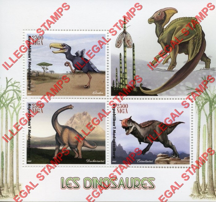 Madagascar 2017 Dinosaurs Illegal Stamp Souvenir Sheet of 3