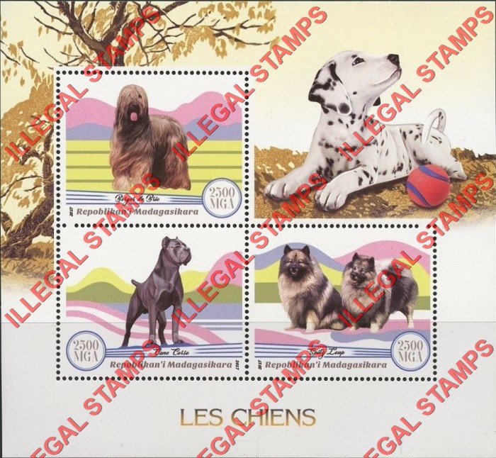 Madagascar 2017 Dogs Illegal Stamp Souvenir Sheet of 3