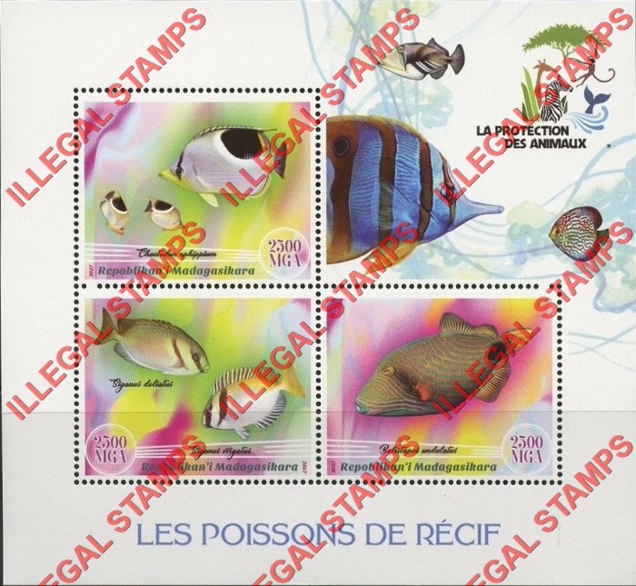 Madagascar 2017 Reef Fish Illegal Stamp Souvenir Sheet of 3