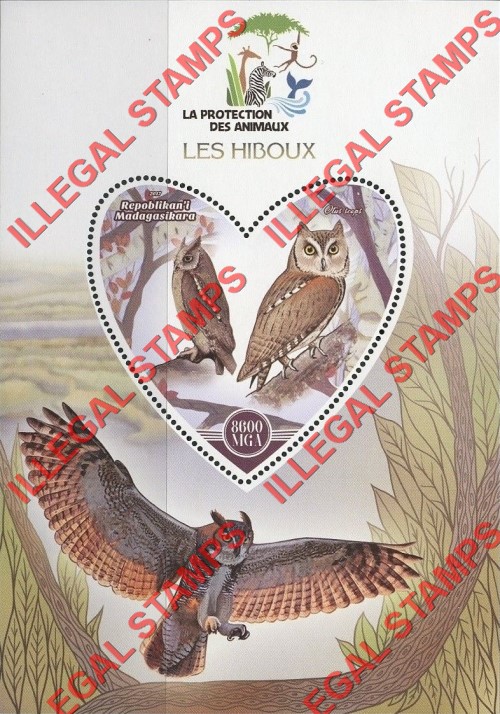 Madagascar 2017 Owls Illegal Stamp Souvenir Sheet of 1