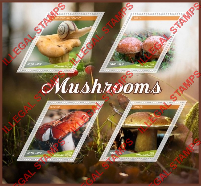  Mozambique 2018 Mushrooms Counterfeit Illegal Stamp Souvenir Sheet of 4