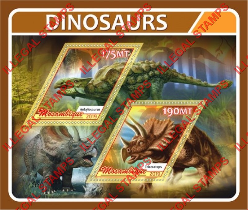  Mozambique 2019 Dinosaurs Counterfeit Illegal Stamp Souvenir Sheet of 2