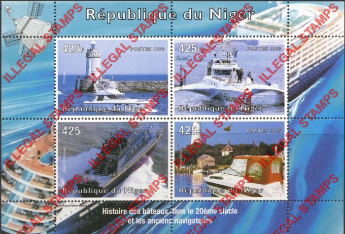 Niger 1998 History of Boats in the 20th Century and the Ancient Navigators 425fr Cruise Ship and Power Boats Illegal Stamp Souvenir Sheet of 4