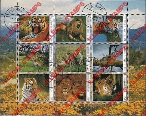 Niger 1999 Wild Cats Tigers and Lions Illegal Stamp Souvenir Sheet of 9