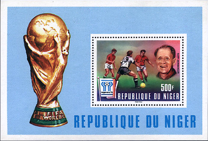 Niger 1977 World Cup Soccer Championship Souvenir Sheet