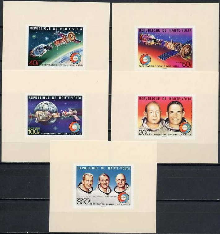Upper Volta 1975 Apollo-Soyuz Space Test Project Deluxe Sheetlet Set with Pale Salmon Background