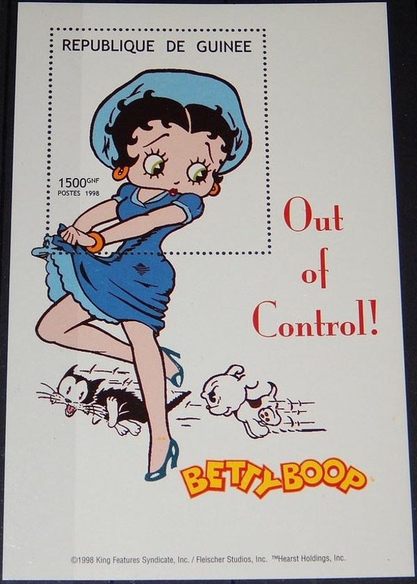 Guinea Republic 1998 Betty Boop Stamp Souvenir Sheet of 1 Michel Catalog No. BL538