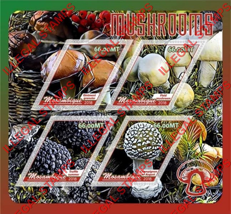  Mozambique 2018 Mushrooms (different) Counterfeit Illegal Stamp Souvenir Sheet of 4